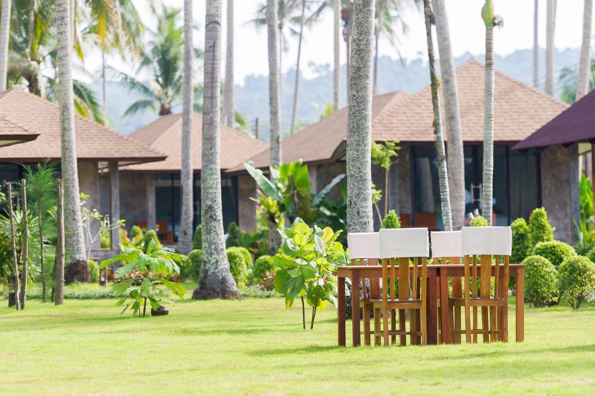 Medee Resort Ko Kut Екстериор снимка